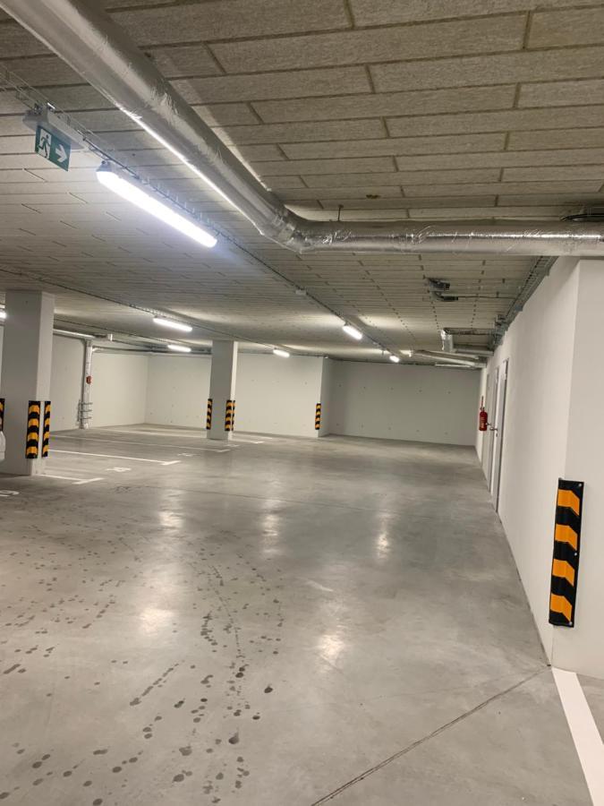 Apartment Soukromy 2+kk S Balkonem A Parkovanim Znojmo