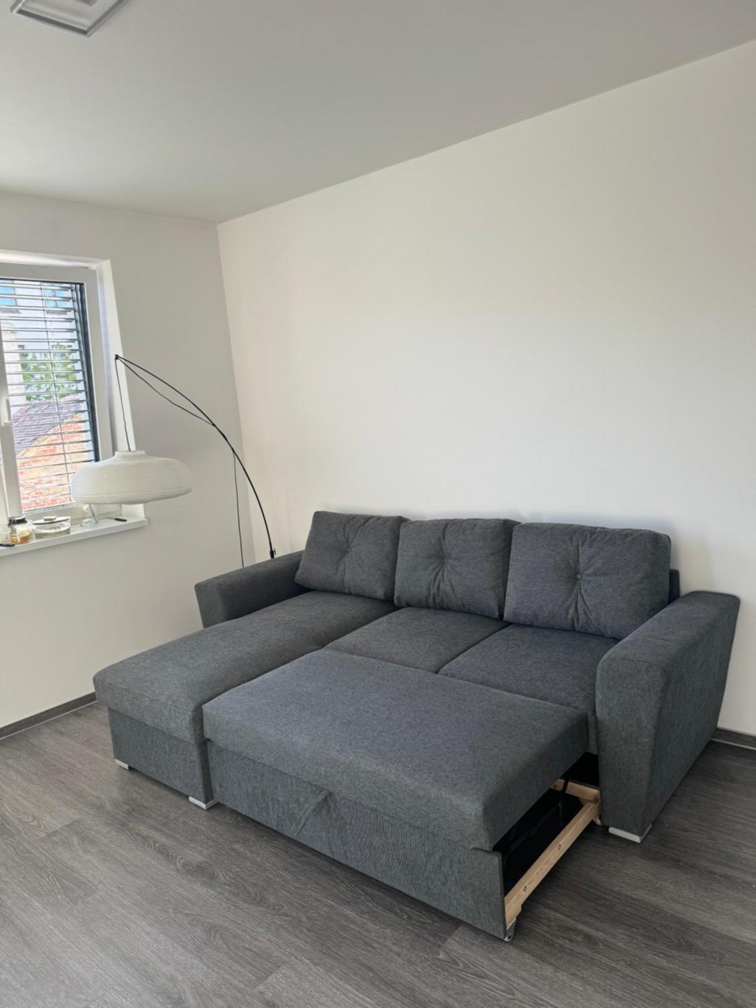 Soukromy 2+kk S Balkonem A Parkovanim * Znojmo